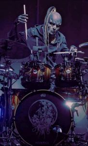 inspiration pic of ii used to make a custom Sleep Token figurine