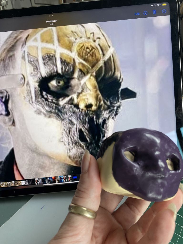 smooth mask on a custom Sleep Token figurine