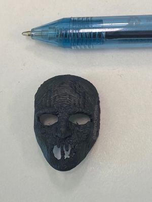 3d printed mask of iv at 20% scale